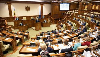 Sase deputati din Parlamentul Republicii Moldova - testati pozitiv la COVID-19 Sase deputati din Parlamentul Republicii Moldova - testati pozitiv la COVID-19