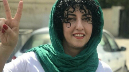 O activista pentru drepturile omului din Iran, condamnata la 8 ani de inchisoare si 70 de lovituri de bici O activista pentru drepturile omului din Iran, condamnata la 8 ani de inchisoare si 70 de lovituri de bici