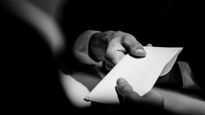 Raport: Majoritatea statelor lumii nu au inregistrat progrese semnificative in reducerea coruptiei in ultimul deceniu