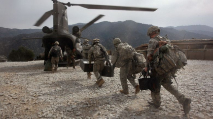 Surse CNN: SUA si mai multe tari din NATO discuta trimiterea a mii de militari in Romania, Bulgaria si Ungaria Surse CNN: SUA si mai multe tari din NATO discuta trimiterea a mii de militari in Romania, Bulgaria si Ungaria