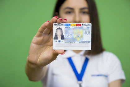 Vor ramane sau nu fara buletine romanesti, moldovenii care nu vor putea demonstra ca locuiesc la adresa din actul de identitate. Precizarile autoritatilor din Romania Vor ramane sau nu fara buletine romanesti, moldovenii care nu vor putea demonstra ca locuiesc la adresa din actul de identitate. Precizarile autoritatilor din Romania