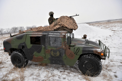 Militarii Batalionului 22 au executat trageri de lupta la un centru de instruire al Armatei Nationale - FOTO/VIDEO Militarii Batalionului 22 au executat trageri de lupta la un centru de instruire al Armatei Nationale - FOTO/VIDEO