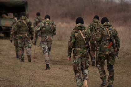 Ministerul Apararii, despre militarul care a plecat din unitatea unde isi facea serviciul, dupa ce s-a aflat ca este homosexual: "Daca nu ai certificat medical nu esti homosexual" 