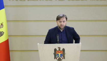 Conferinta de presa sustinuta de deputatul Fractiunii Partidul Actiune si Solidaritate, presedintele Comisiei economie, buget si finante, Dumitru Alaiba, impreuna cu ministrul Economiei, Sergiu Gaibu