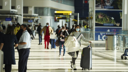 Portugalia si Grecia relaxeaza regulile de calatorie pentru persoanele care vin din tari UE Portugalia si Grecia relaxeaza regulile de calatorie pentru persoanele care vin din tari UE