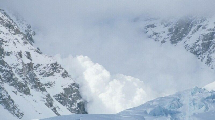 Sapte soldati indieni au murit intr-o avalansa produsa in Himalaya Sapte soldati indieni au murit intr-o avalansa produsa in Himalaya