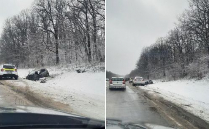 Accident grav la Straseni. Soferita a decedat pe loc, iar pasagera a ajuns in stare grava la spital, dupa ce masina in care se aflau a intrat intr-un camion - FOTO/VIDEO