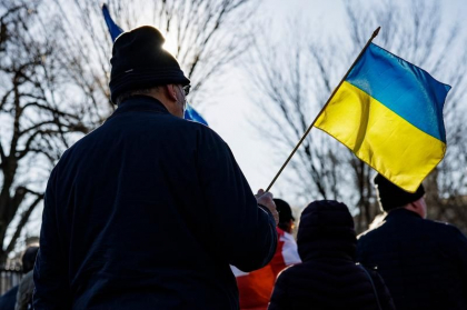 Criza ucraineana: SUA isi retrag ultimii soldati din Ucraina / Britanicii isi retrag si ei soldatii / Rusia continua evacuarea personalului diplomatic / Zelenski face apel la calm
