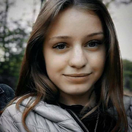 O adolescenta de 16 ani din Calarasi a disparut. Politistii cer ajutorul cetatenilor O adolescenta de 16 ani din Calarasi a disparut. Politistii cer ajutorul cetatenilor