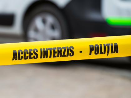 Caz tragic la Balti. Un barbat fara loc permanent de trai - ars de viu, dupa ce cladirea in care se afla a luat foc Caz tragic la Balti. Un barbat fara loc permanent de trai - ars de viu, dupa ce cladirea in care se afla a luat foc