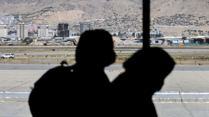 Doua surori care au reusit sa fuga de razboiul din Afganistan sunt acum in Ucraina: "Nu putem trece iar prin asa ceva" 