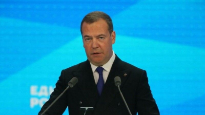 Dmitri Medvedev, mesaj pentru Europa: “Curand veti plati 2.000 de euro pentru o mie de metri cubi de gaz” Dmitri Medvedev, mesaj pentru Europa: “Curand veti plati 2.000 de euro pentru o mie de metri cubi de gaz”
