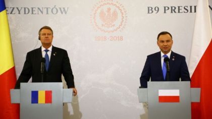 Klaus Iohannis si presedintele polonez organizeaza vineri un summit extraordinar in format B9 privind situatia din Ucraina Klaus Iohannis si presedintele polonez organizeaza vineri un summit extraordinar in format B9 privind situatia din Ucraina