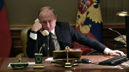 Putin l-a sunat pe Lukasenko inainte sa atace Ucraina, anunta presedintia belarusa
Putin l-a sunat pe Lukasenko inainte sa atace Ucraina, anunta presedintia belarusa