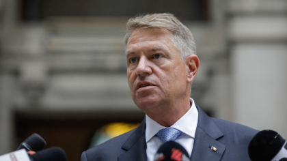 Klaus Iohannis a discutat cu Volodimir Zelenski: „Vom oferi Ucrainei asistenta umanitara”
Klaus Iohannis a discutat cu Volodimir Zelenski: „Vom oferi Ucrainei asistenta umanitara”