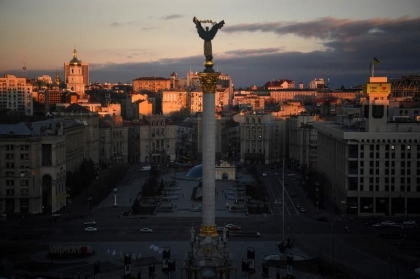 Imaginea diminetii la Kiev: Capitala din inima Europei suna alarma din cauza invaziei Rusiei / Unii oameni care parasesc deja orasul - VIDEO Imaginea diminetii la Kiev: Capitala din inima Europei suna alarma din cauza invaziei Rusiei / Unii oameni care parasesc deja orasul - VIDEO