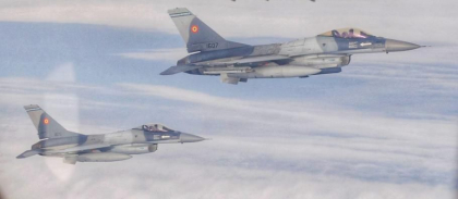 Avion militar ucrainean, interceptat si aterizat la Bacau. Pilotul s-a pus la dispozitia autoritatilor romane Avion militar ucrainean, interceptat si aterizat la Bacau. Pilotul s-a pus la dispozitia autoritatilor romane