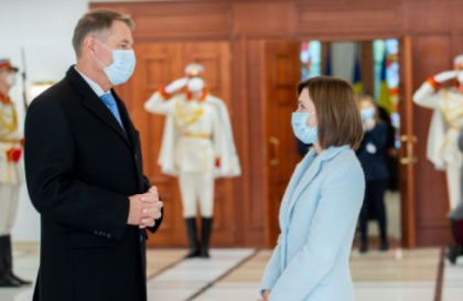 Klaus Iohannis: „I-am reconfirmat in aceasta dimineata Presedintei Maia Sandu in discutia avuta, sprijinul deplin al Romaniei pentru Republica Moldova” Klaus Iohannis: „I-am reconfirmat in aceasta dimineata Presedintei Maia Sandu in discutia avuta, sprijinul deplin al Romaniei pentru Republica Moldova”