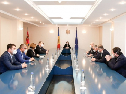 Situatia din tara, in contextul razboiului din Ucraina, discutata de Presedinta Maia Sandu cu reprezentantii partidelor extraparlamentare
