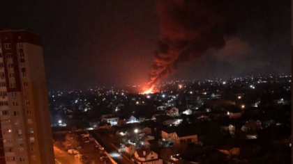 A doua zi de razboi in Ucraina. Lupte dure intre rusi si ucraineni in Kiev si Harkov. Operatiune amfibie in Marea Azov A doua zi de razboi in Ucraina. Lupte dure intre rusi si ucraineni in Kiev si Harkov. Operatiune amfibie in Marea Azov
