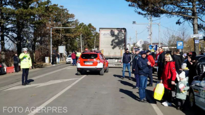 Ministerul de Interne anunta grup de lucru pentru refugiatii din Ucraina si o adresa de e-mail pentru cei care vor sa ii ajute pe ucraineni
