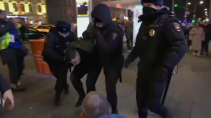 Razboi in Ucraina. Peste 1.500 de protestatari din Rusia au fost arestati in urma manifestatiilor Razboi in Ucraina. Peste 1.500 de protestatari din Rusia au fost arestati in urma manifestatiilor