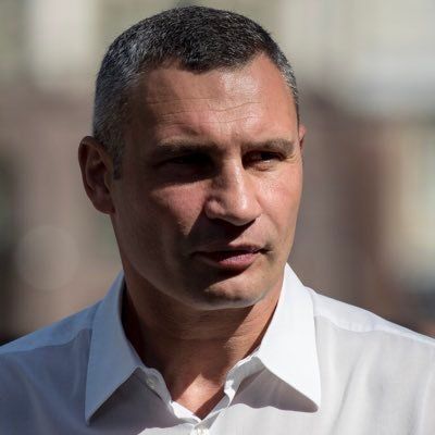 Primarul Kievului, Vitali Kliciko, anunta ca trupele rusesti sunt „foarte aproape de capitala” si prezice „o noapte grea”
