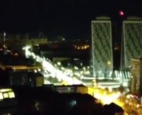 Situatia devine din ce in ce mai tensionata in capitala Ucrainei. Exploziile se aud si la aceasta ora - VIDEO Situatia devine din ce in ce mai tensionata in capitala Ucrainei. Exploziile se aud si la aceasta ora - VIDEO