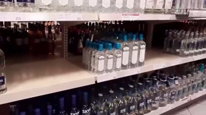 Vodca ruseasca, scoasa de pe rafturile magazinelor din Canada si din statul american Ohio