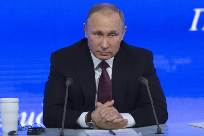 Inceputul sfarsitului pentru Vladimir Putin? The New Yorker: Invadarea Ucrainei este o greseala istorica care il poate face un criminal de razboi Inceputul sfarsitului pentru Vladimir Putin? The New Yorker: Invadarea Ucrainei este o greseala istorica care il poate face un criminal de razboi