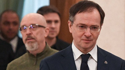 Seful delegatiei ruse, Vladimir Medinski, dupa negocierile cu Ucraina: "Am gasit cateva puncte prin care avem pozitii comune" Seful delegatiei ruse, Vladimir Medinski, dupa negocierile cu Ucraina: "Am gasit cateva puncte prin care avem pozitii comune"