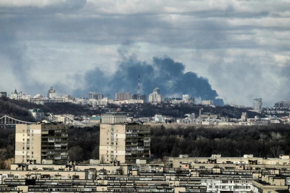 Zeci de morti si sute de raniti in bombardamentele din Harkiv, in timpul negocierilor Ucraina - Rusia din Belarus Zeci de morti si sute de raniti in bombardamentele din Harkiv, in timpul negocierilor Ucraina - Rusia din Belarus