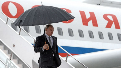 Tanarul american care monitoriza online avionul lui Elon Musk va face acelasi lucru cu avioanele lui Putin si ale oligarhilor rusi