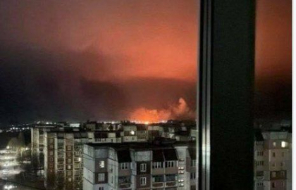 Rusia a lansat o racheta de croaziera asupra orasului Jitomir. Cel putin doua persoane au murit, dupa ce mai multe locuinte au fost afectate de atac - VIDEO Rusia a lansat o racheta de croaziera asupra orasului Jitomir. Cel putin doua persoane au murit, dupa ce mai multe locuinte au fost afectate de atac - VIDEO