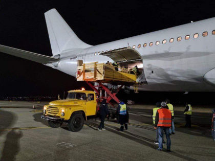Un lot de ajutor umanitar din Republica Franceza a ajuns cu o aeronava Airbus in Republica Moldova - FOTO