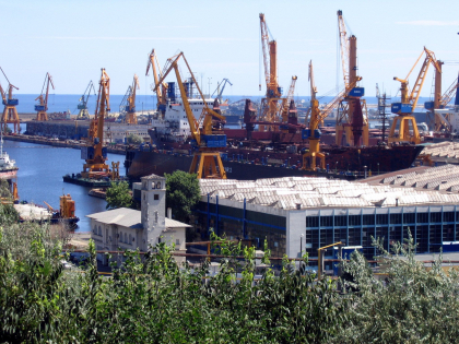 Romania permite transportarea containerelor moldovenesti de marfuri din portul Constanta spre Albita PTF / DOC Romania permite transportarea containerelor moldovenesti de marfuri din portul Constanta spre Albita PTF / DOC