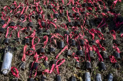 Stoltenberg confirma ca Rusia foloseste bombe cu dispersie in conflictul din Ucraina Stoltenberg confirma ca Rusia foloseste bombe cu dispersie in conflictul din Ucraina