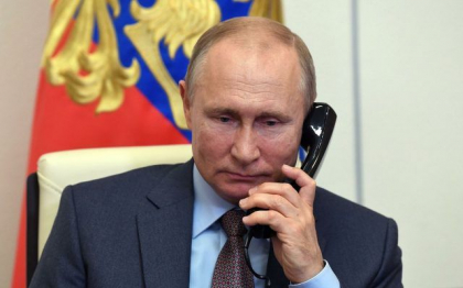 Vladimir Putin i-a spus lui Emmanuel Macron ca ucrainenii au impiedicat evacuarea civililor din Mariupol si au provocat incidentul de la centrala nucleara Zaporojije