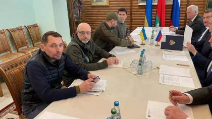 Ce au propus rusii la negocieri: Zelenski sa ramana presedinte de forma al Ucrainei, iar premier sa fie pus un om al Moscovei, Yuriy Boiko - surse Bellingcat Ce au propus rusii la negocieri: Zelenski sa ramana presedinte de forma al Ucrainei, iar premier sa fie pus un om al Moscovei, Yuriy Boiko - surse Bellingcat