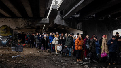 „Acesta nu e razboi, e exterminare”. Evacuarea civililor de langa Kiev, blocata. Cei care au scapat spun ca rusii sunt niste „orci” „Acesta nu e razboi, e exterminare”. Evacuarea civililor de langa Kiev, blocata. Cei care au scapat spun ca rusii sunt niste „orci”