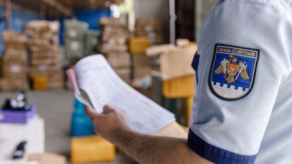 Procedura de tranzitare a Republicii Moldova pentru persoanele fizice care transporta ajutoare umanitare a fost simplificata Procedura de tranzitare a Republicii Moldova pentru persoanele fizice care transporta ajutoare umanitare a fost simplificata