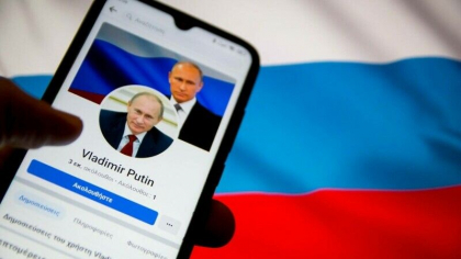 Facebook permite temporar postari de razboi din Ucraina care indeamna la violenta impotriva invadatorilor rusi Facebook permite temporar postari de razboi din Ucraina care indeamna la violenta impotriva invadatorilor rusi