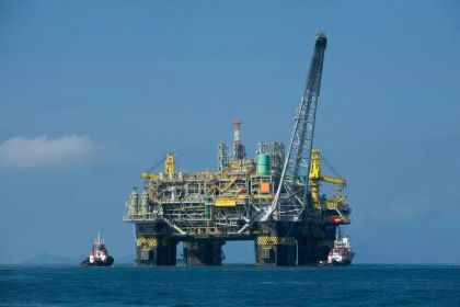 Petrolul continua sa se ieftineasca, merge spre cea mai mare scadere saptamanala de dupa noiembrie Petrolul continua sa se ieftineasca, merge spre cea mai mare scadere saptamanala de dupa noiembrie