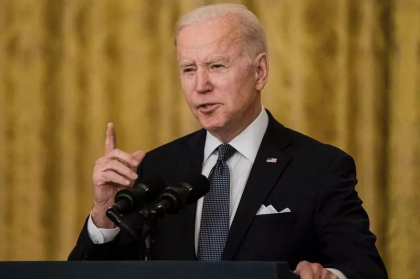 Biden avertizeaza Rusia ca „va plati un pret ridicat daca utilizeaza arme chimice” in Ucraina Biden avertizeaza Rusia ca „va plati un pret ridicat daca utilizeaza arme chimice” in Ucraina