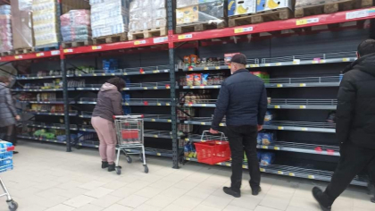 Reactia autoritatilor, dupa ce moldovenii au golit rafturile cu sare din magazine Reactia autoritatilor, dupa ce moldovenii au golit rafturile cu sare din magazine