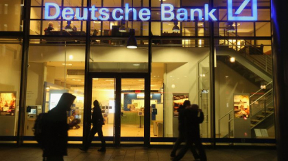 Dupa ce cu o zi inainte a incercat sa explice de ce ramane in Rusia, Deutsche Bank face o miscare surpriza si anunta ca se retrage
Dupa ce cu o zi inainte a incercat sa explice de ce ramane in Rusia, Deutsche Bank face o miscare surpriza si anunta ca se retrage