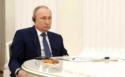 Putin acuza Ucraina de „incalcari flagrante” ale dreptului umanitar. Ce a discutat cu Macron si Scholz Putin acuza Ucraina de „incalcari flagrante” ale dreptului umanitar. Ce a discutat cu Macron si Scholz
