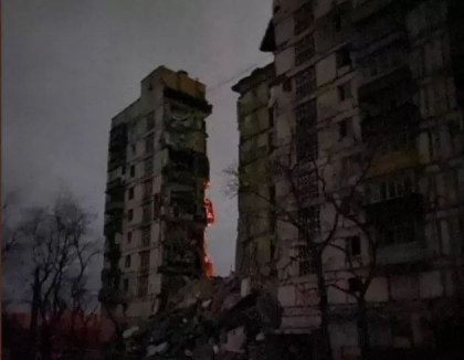 Zelenski: 125.000 de oameni au fost evacuati prin coridoarele umanitare. Acum, obiectivul-cheie este Mariupol
Zelenski: 125.000 de oameni au fost evacuati prin coridoarele umanitare. Acum, obiectivul-cheie este Mariupol