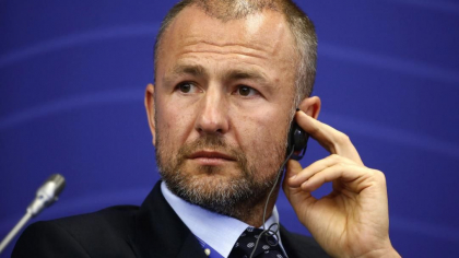 Oligarhul rus care a ramas fara mega iahtul de jumatate de miliard de euro cere oprirea razboiului din Ucraina Oligarhul rus care a ramas fara mega iahtul de jumatate de miliard de euro cere oprirea razboiului din Ucraina