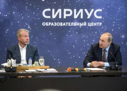 Uniunea Europeana il va sanctiona si pe Roman Abramovici, ca urmare a invadarii Ucrainei de catre Rusia Uniunea Europeana il va sanctiona si pe Roman Abramovici, ca urmare a invadarii Ucrainei de catre Rusia